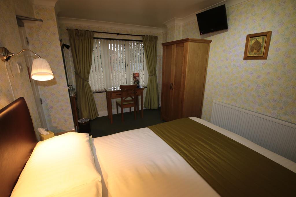 Eagles Guest House Линкольн Экстерьер фото