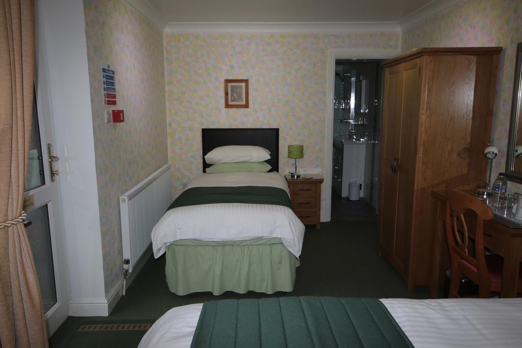 Eagles Guest House Линкольн Экстерьер фото