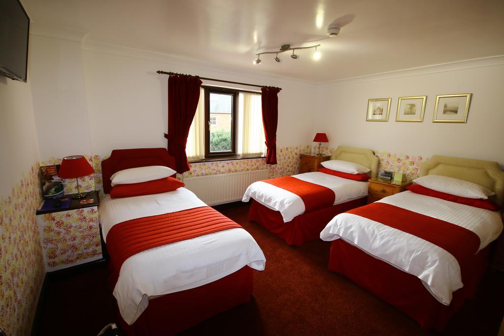 Eagles Guest House Линкольн Экстерьер фото